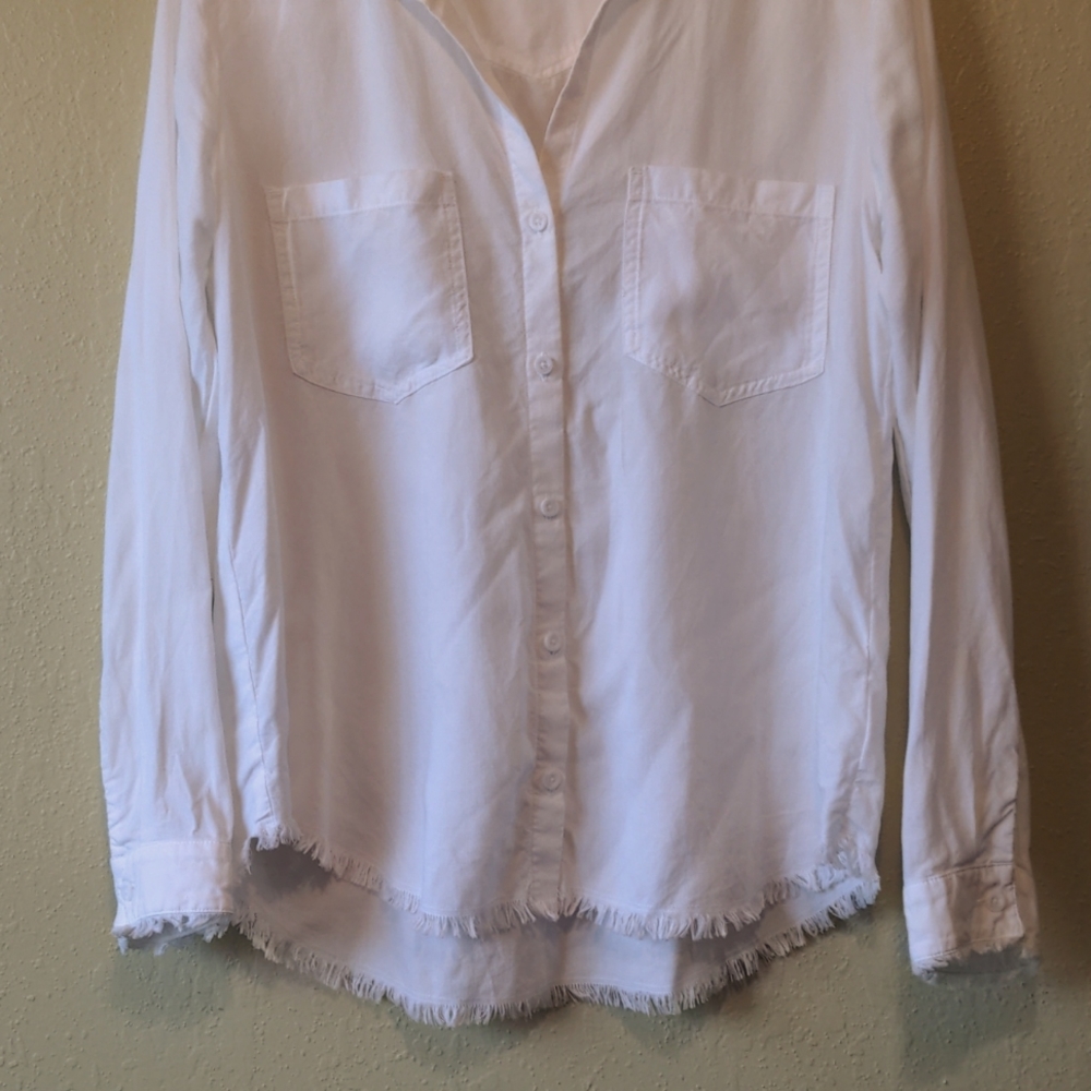 Women's Long- Sleeve Button Down Shirt with fringe - M